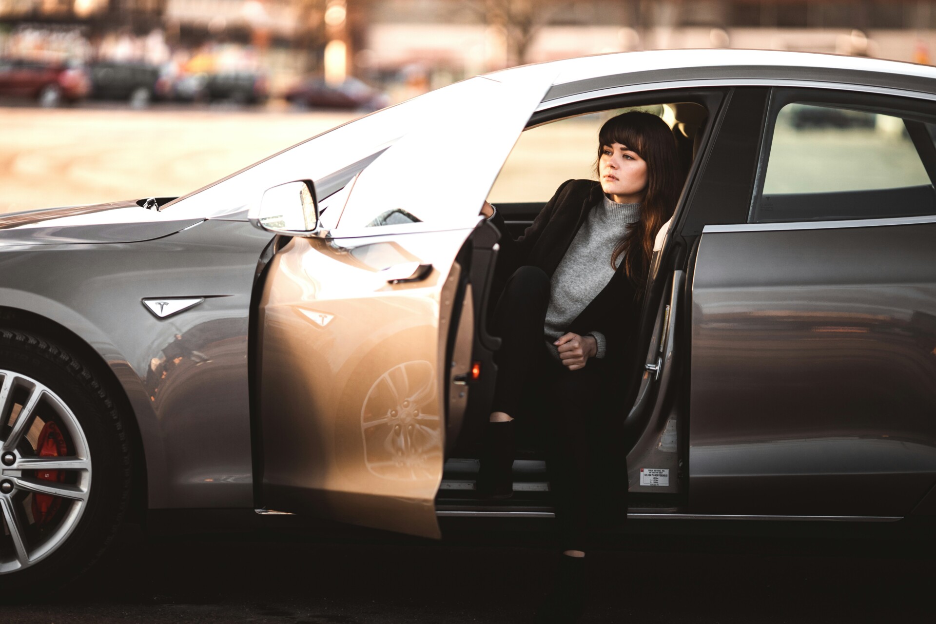 China Bans Futuristic Door Handles Over Safety