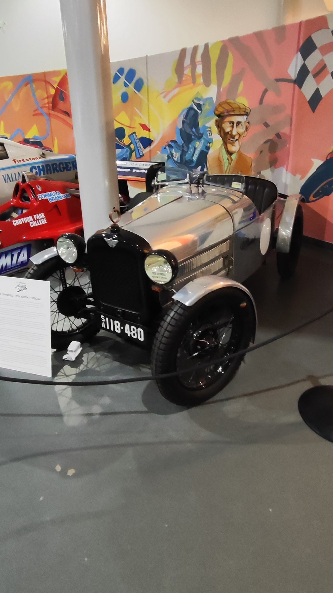 National Motor Museum, Birdwood. Part 1 of 18.

1960 Ford XK Falcon
1948 Holden 48-215 sedan
2000 Sandman concept
1979 H