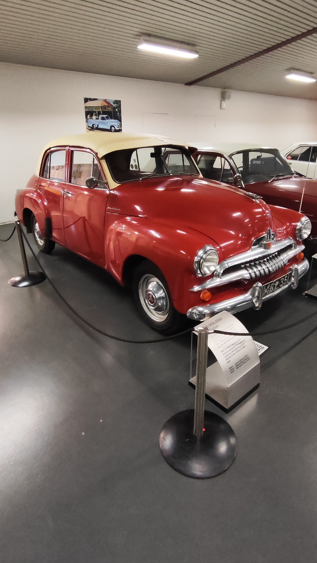 National Motor Museum, Birdwood. Part 7 of 18.

2002 Holden SSX
1983 Mitsubishi Magna GLX Sedan Prototype
Baby Austin
19