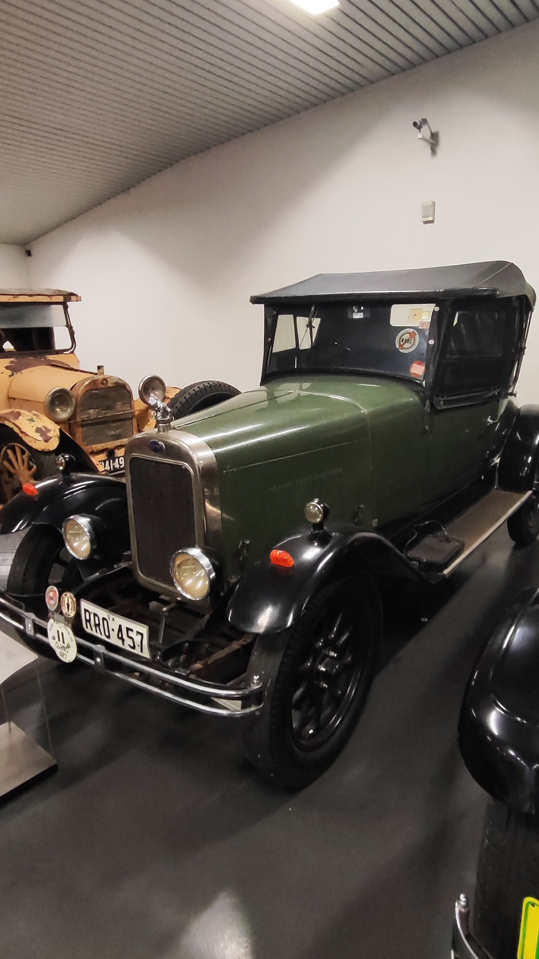 National Motor Museum, Birdwood. Part 3 of 18.

1965 Vice-Regal Rolls-Royce Phantom V
1935 Hudson Eight 'The McIntyre Sp
