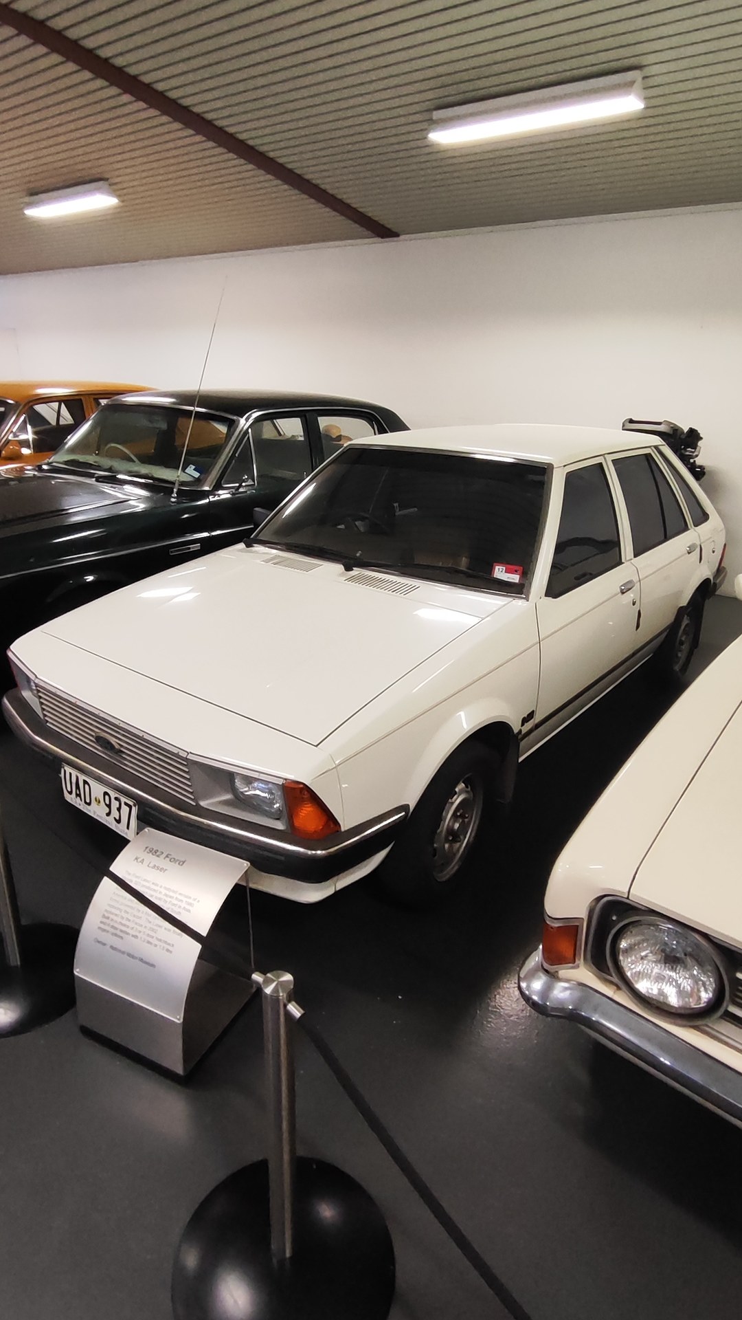 National Motor Museum, Birdwood. Part 13 of 18.

1980 Chrysler Sigma GL
1990 Mitsubishi TP Magna Elite
1992 MITSUBISHI D