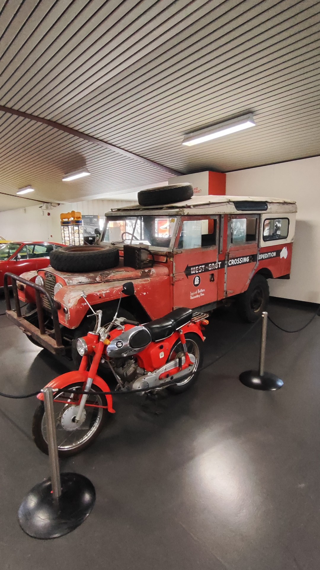 National Motor Museum, Birdwood. Part 9 of 18.

1964 TOYOTA TIARA RT20 SEDAN
1974 HONDA Civic
Land Rover Series III
1970