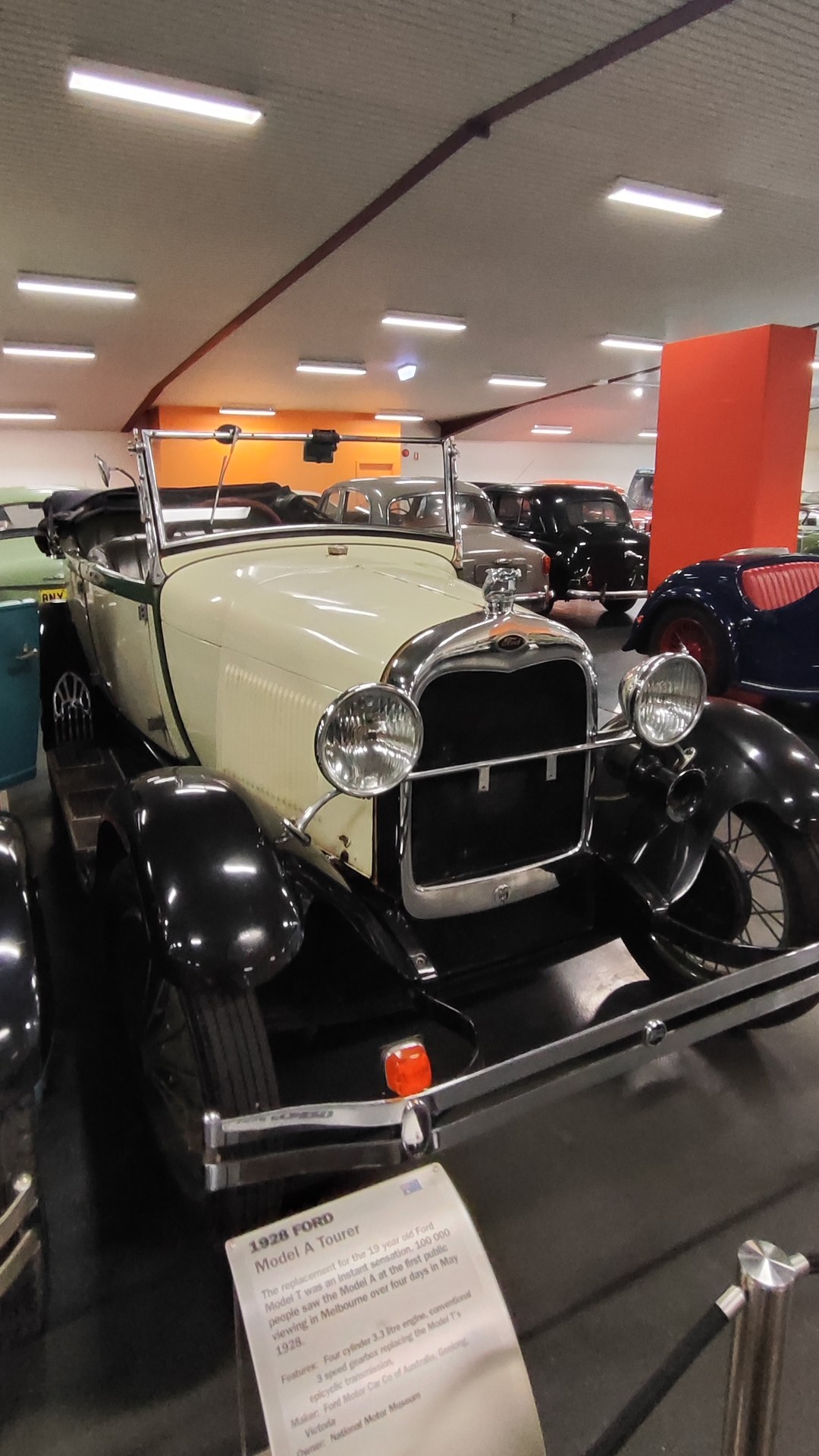 National Motor Museum, Birdwood. Part 15 of 18.

1963 Dodge 108F Utility
1927 Chevrolet, series LM Capitol Truck
1925 Ca