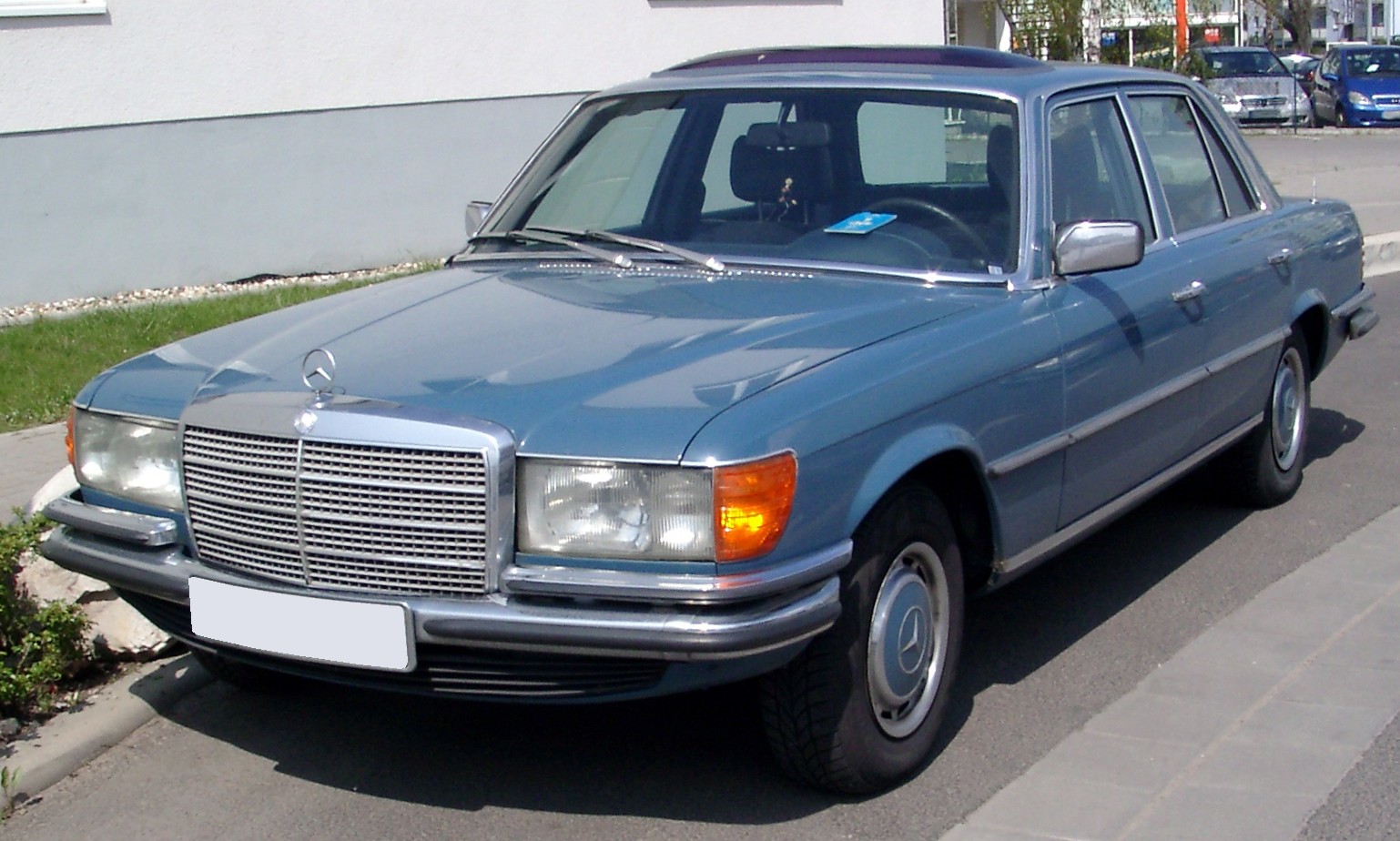 Mercedes-Benz 280SE W116