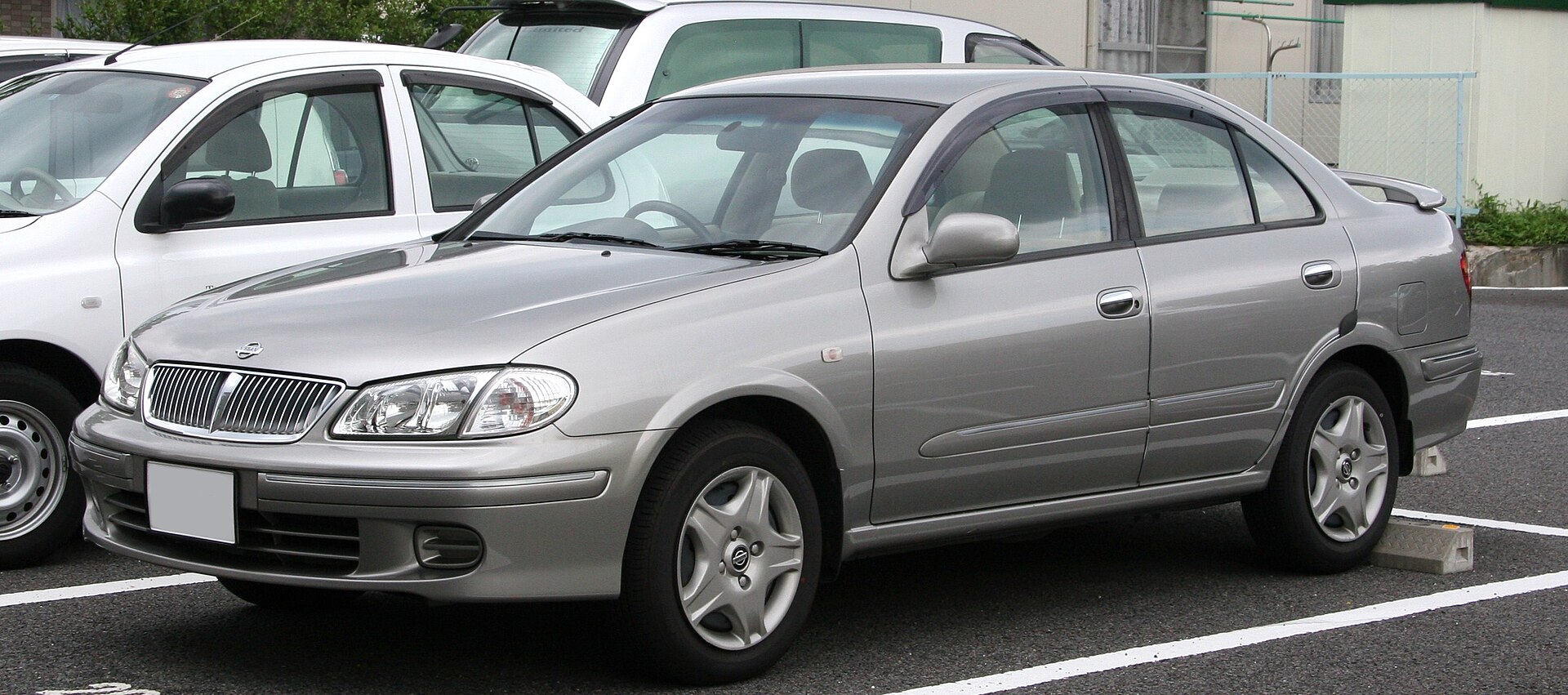 Nissan Bluebird G10