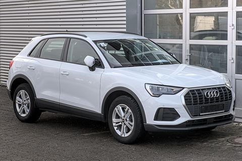 Audi RS Q3 Sportback F3