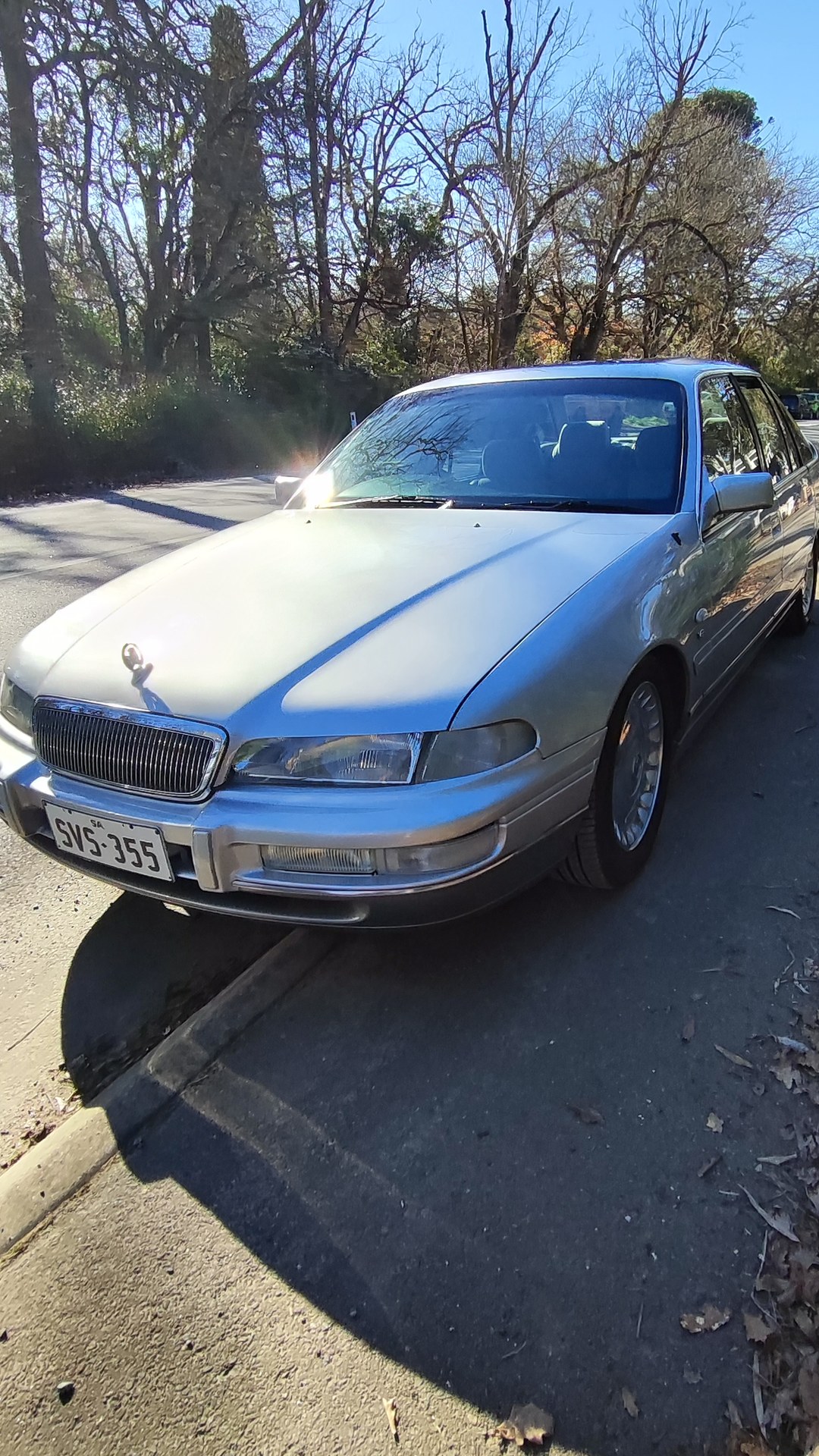 Adelaide Hills COFFEE RUN! Gumeracha, part 1 of 38.

Holden Kingswood HQ · RDX207
White lowered sedan #1
Ford Falcon BA 