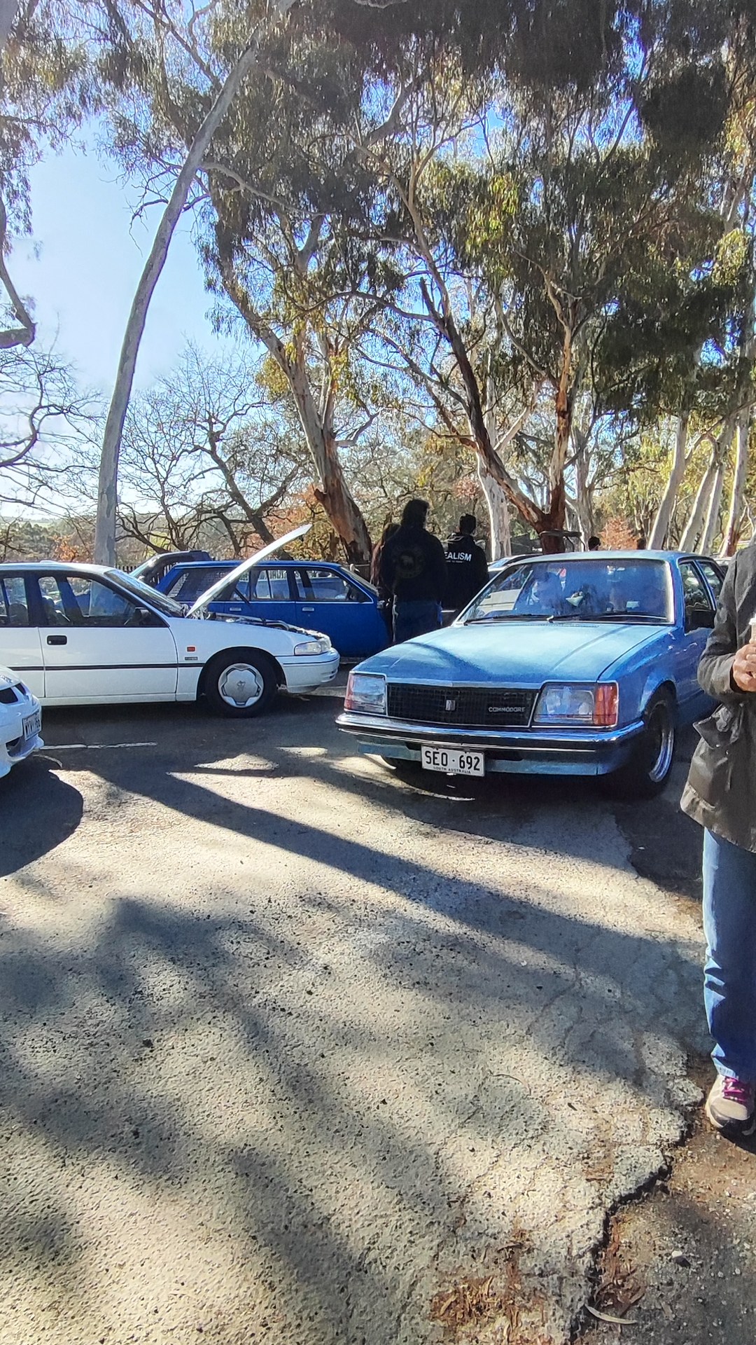 Adelaide Hills COFFEE RUN! Gumeracha, part 12 of 38.

Holden Commodore VC · SEO692
Ford Falcon XA · XA393