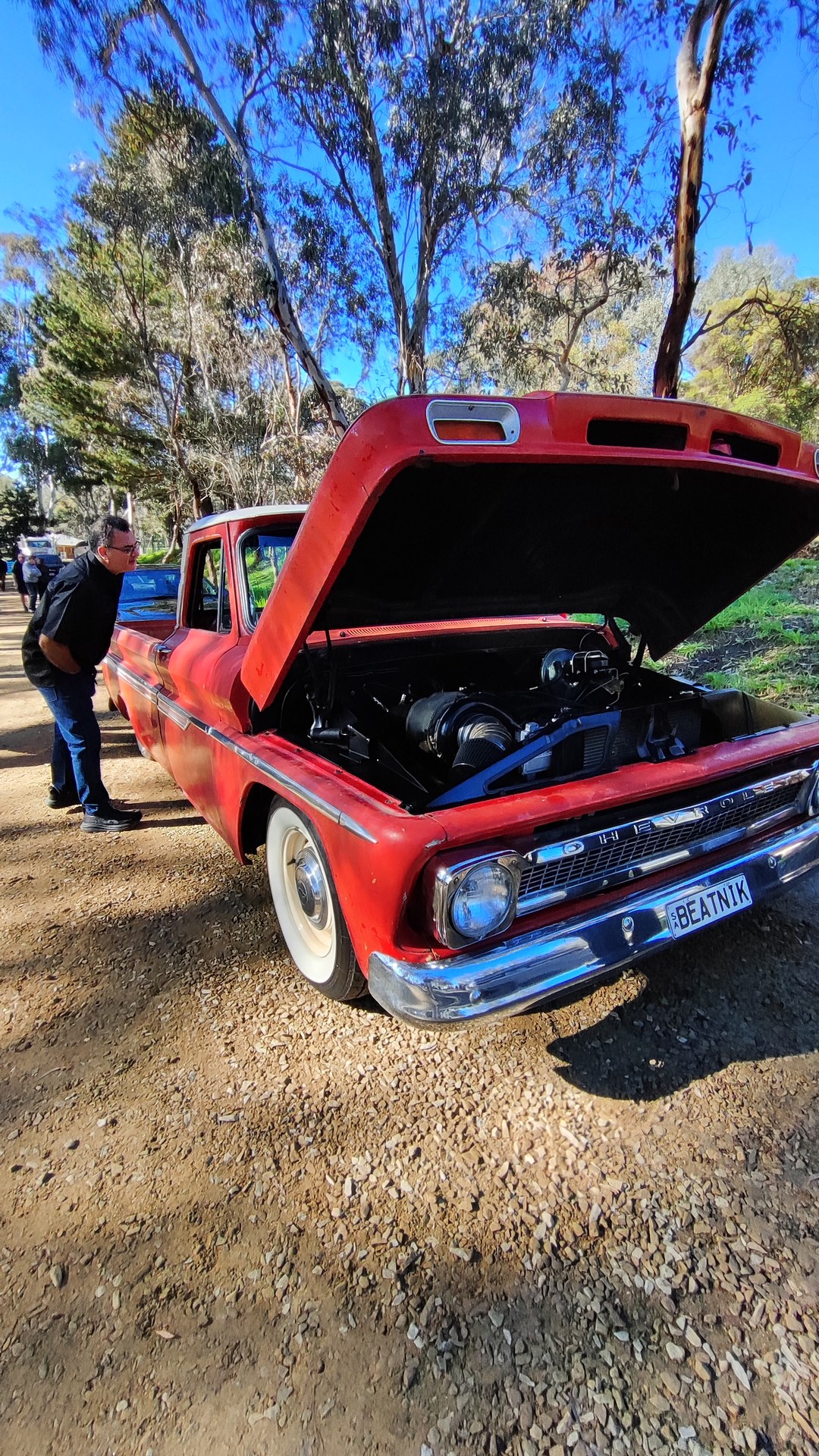 Adelaide Hills COFFEE RUN! Gumeracha, part 13 of 38.

Nissan Skyline R31 · DD594U
Red Chevrolet Pickup #1 · BEATNIK
Suba