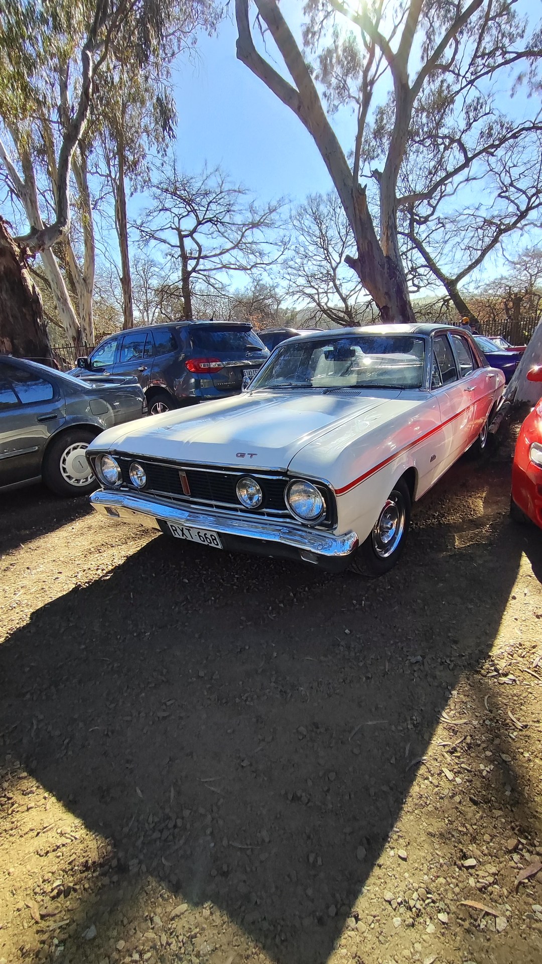 Adelaide Hills COFFEE RUN! Gumeracha, part 13 of 38.
Nissan Skyline R31 · DD594U
Red Chevrolet Pickup #1 · BEATNIK
Suba