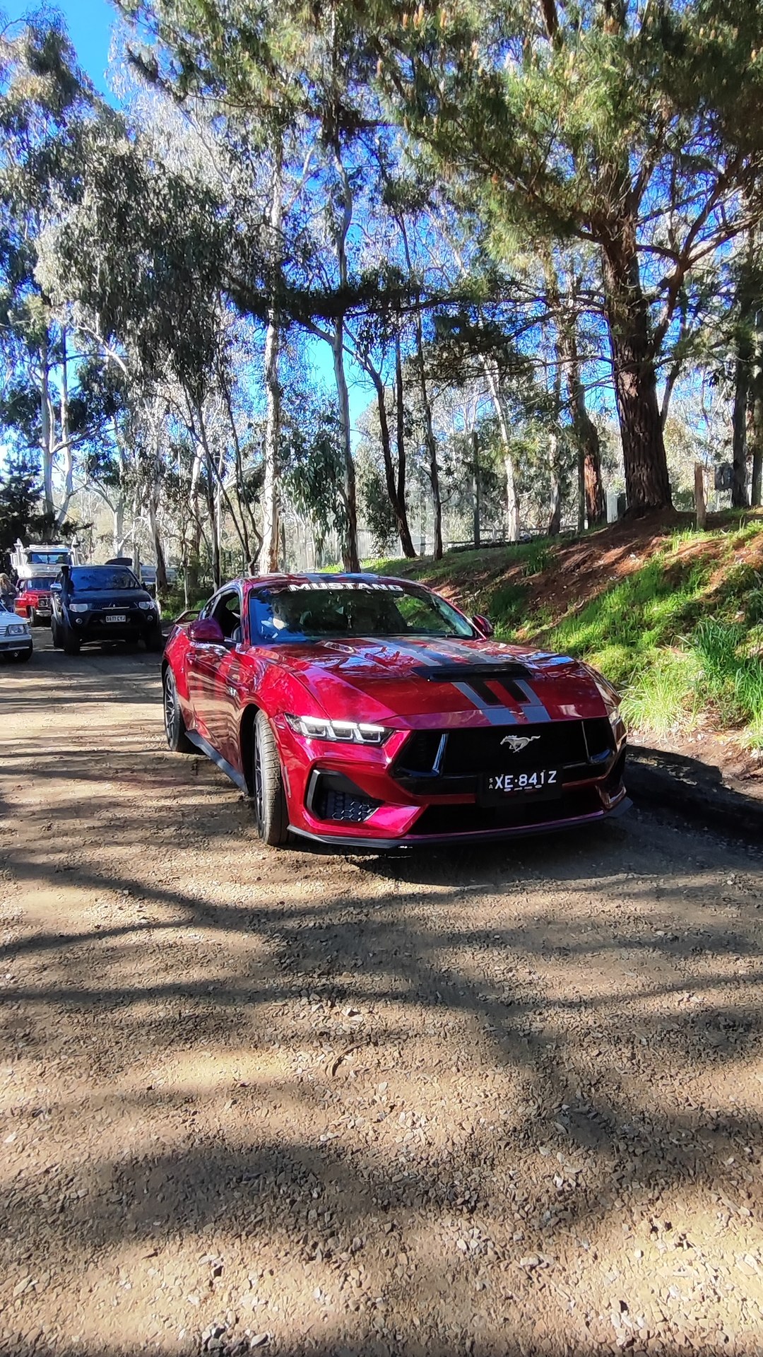 Adelaide Hills COFFEE RUN! Gumeracha, part 16 of 38.

Ford Mustang S650 · XE841Z
Blue Holden Commodore VE
Hyundai i30 · 