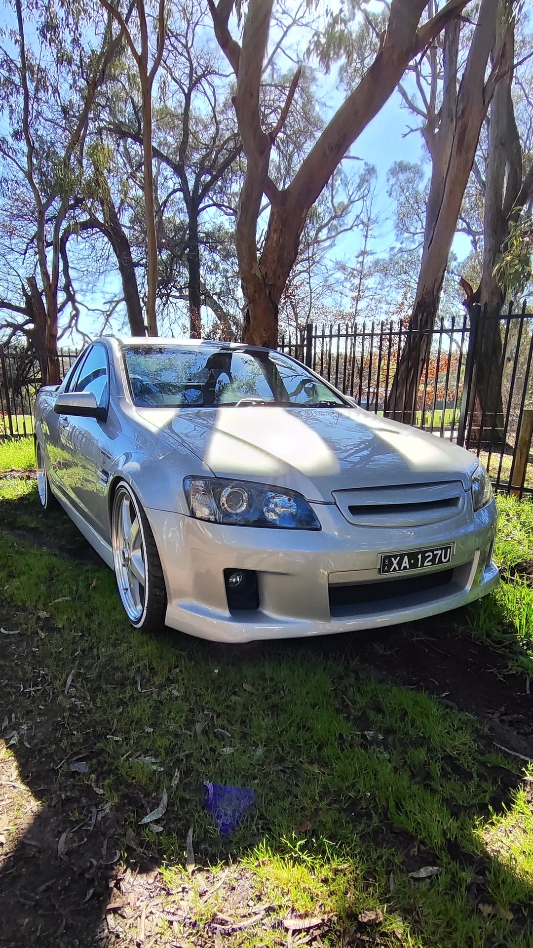 Adelaide Hills COFFEE RUN! Gumeracha, part 19 of 38.

Red Chevrolet Pickup #2 · XX192G
Mazda RX7 FB
Silver Holden Commod