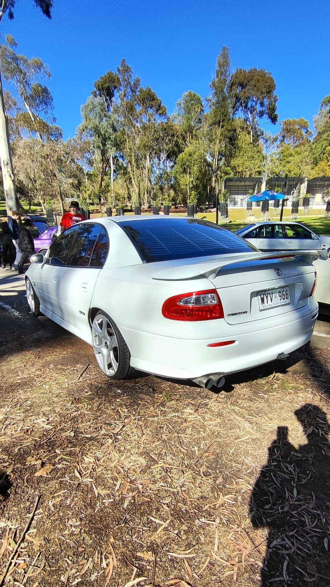 Adelaide Hills COFFEE RUN! Gumeracha, part 26 of 38.

White Holden Commodore VN · VAX101
Ford F150 · S574CMB
Holden Comm