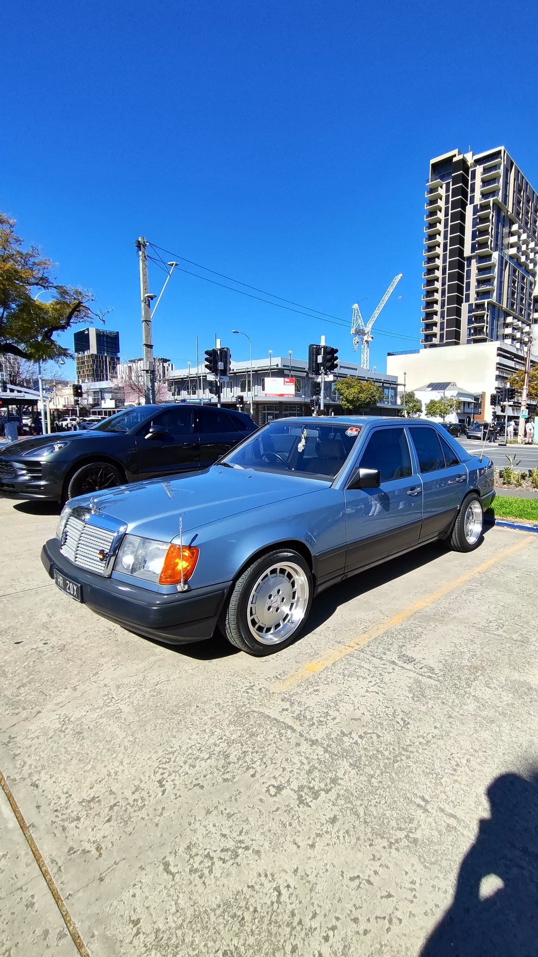 Community Car Meet, part 1 of 6.

BMW M3 · XE199V
Mercedes-Benz W124 · HR20X
Porsche Macan · 393PX4
Mercedes-AMG SL