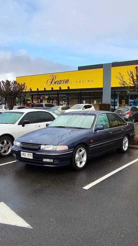 Holden Commodore VP · VKO975
