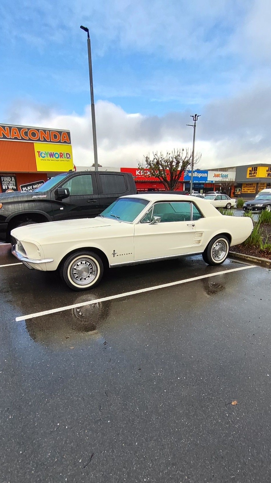 Ford Mustang 1st Gen