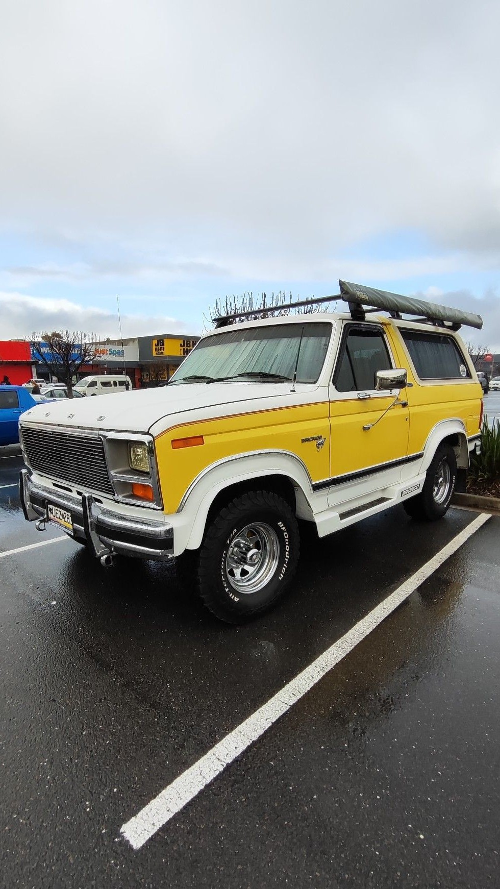 Ford Bronco 2nd Gen · JEZ281