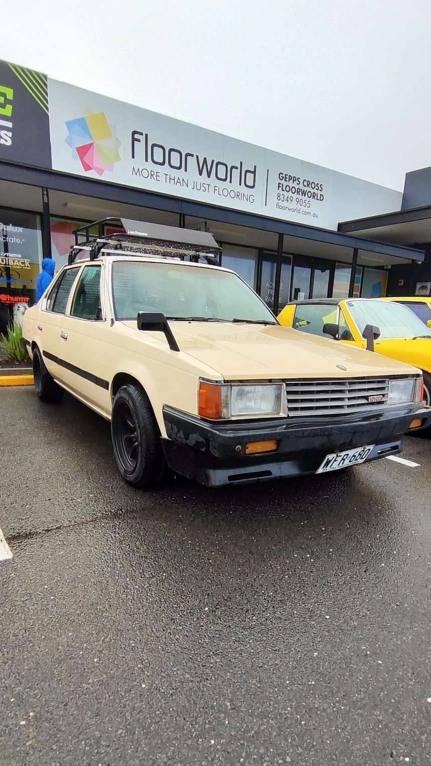 Toyota Corona T130 · WFR680