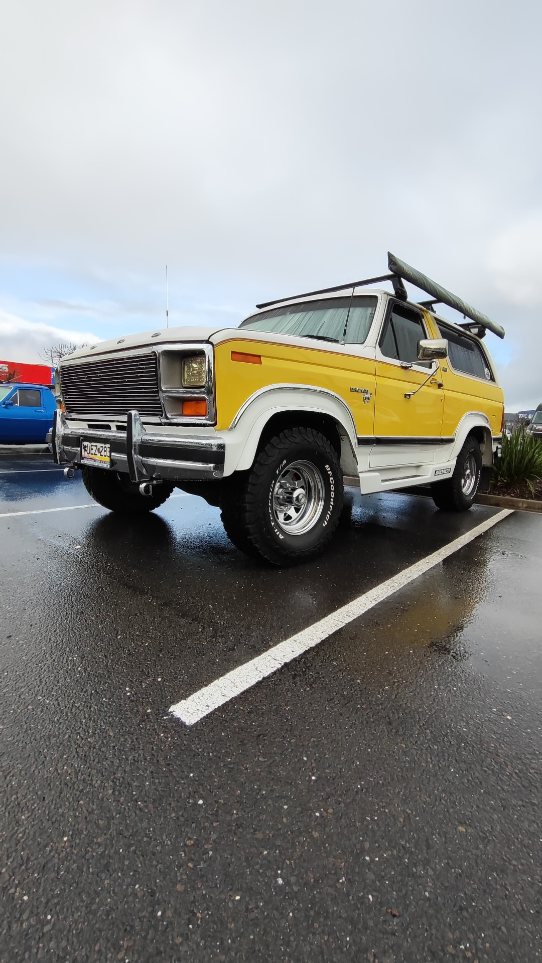 Ford Bronco 3rd Gen XLT · JEZ283