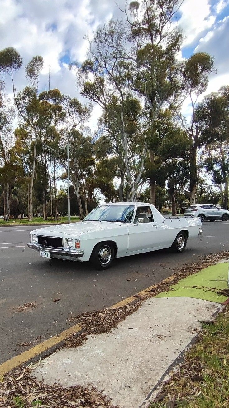 Holden Kingswood HZ · RHX977