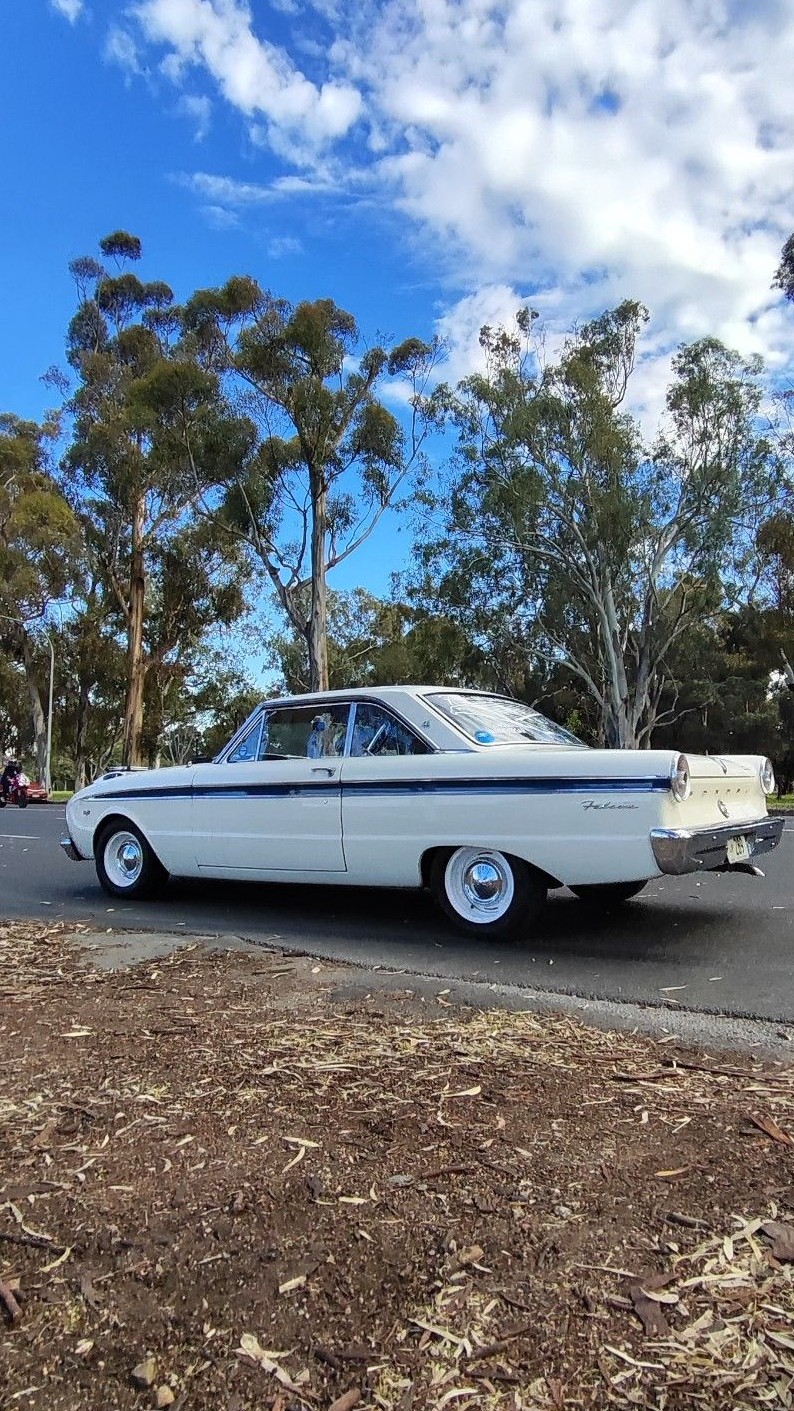 Ford Falcon XM Futura V8