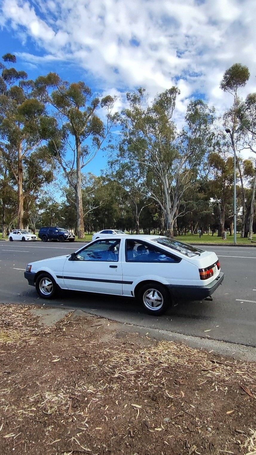 Toyota Corolla E80 Overdrive