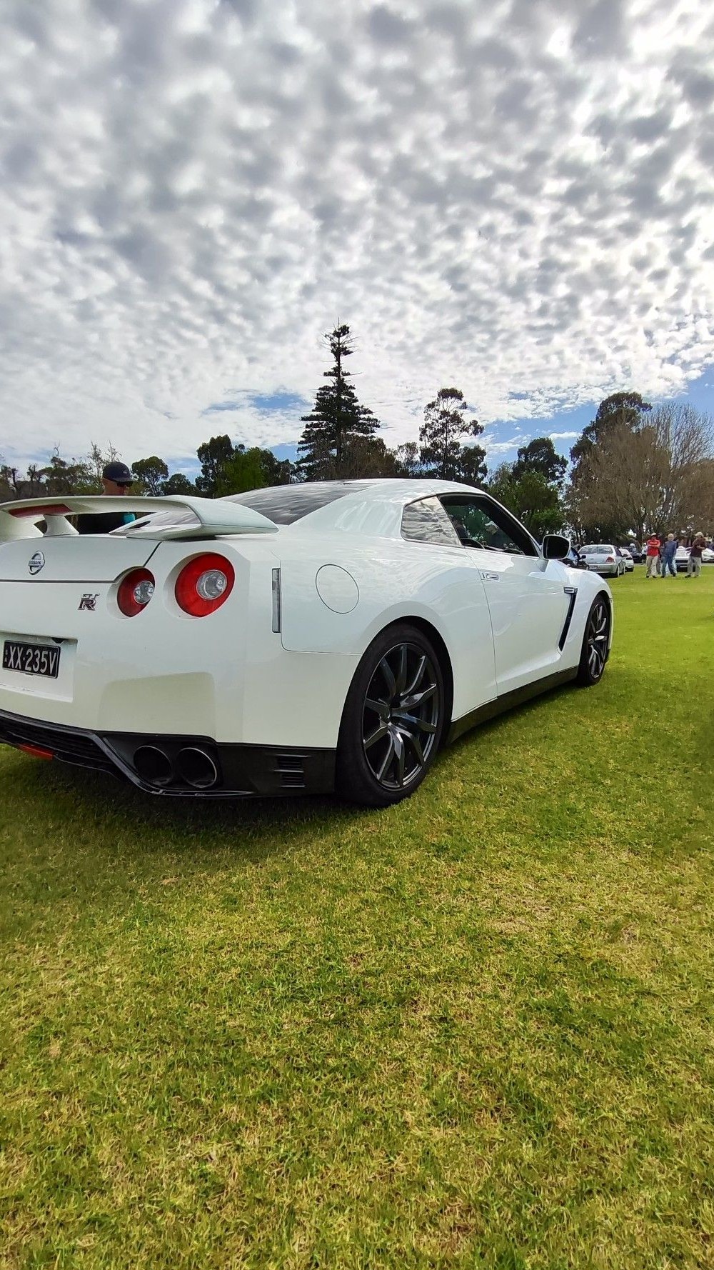 Nissan GT-R R35 GR6 · XX235V