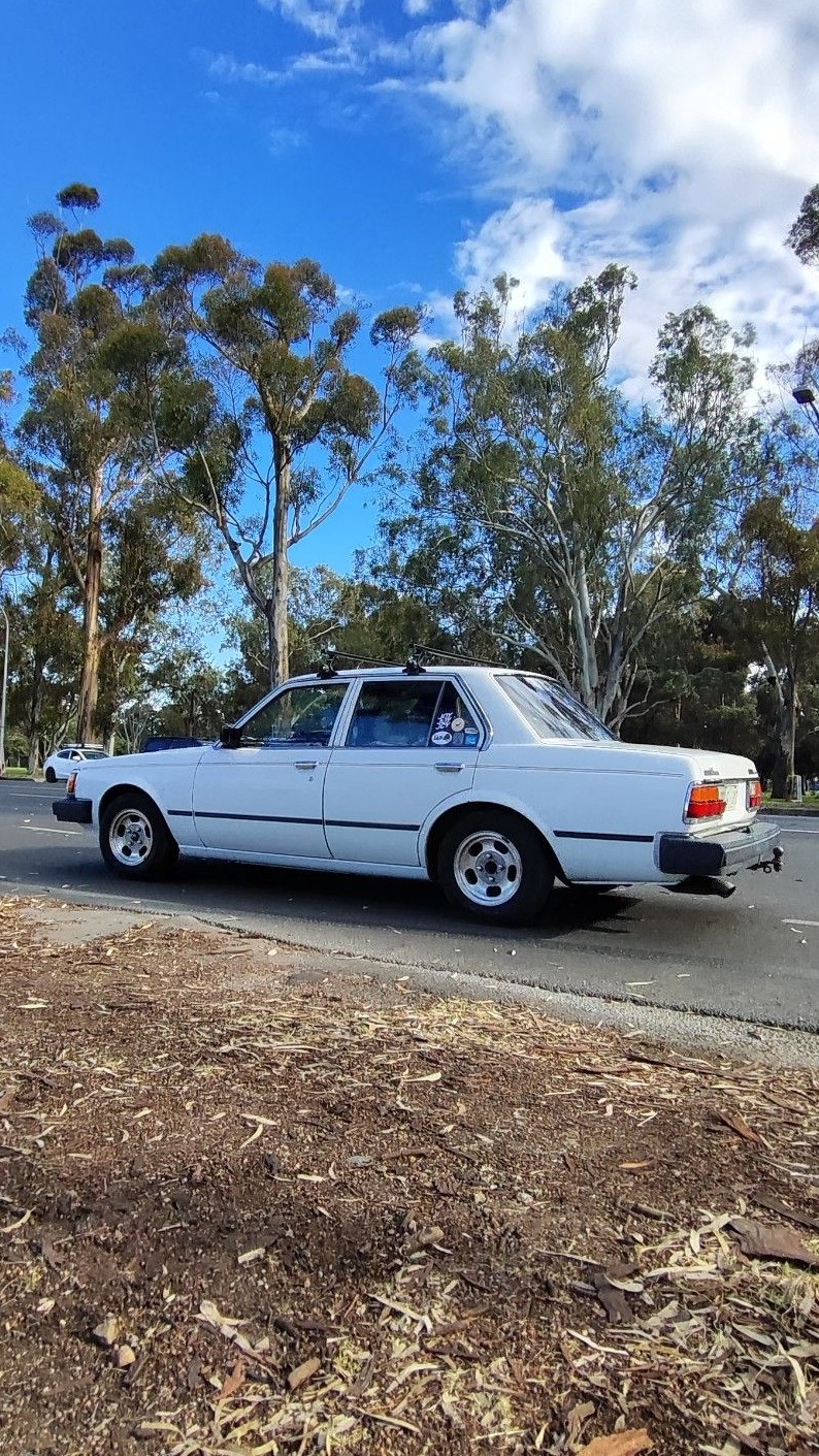 Toyota Corona T130