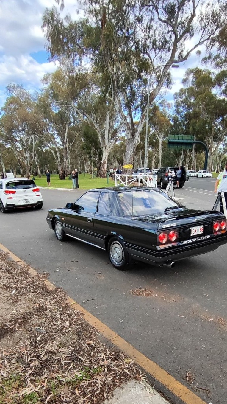Nissan Skyline R31 GTS-R