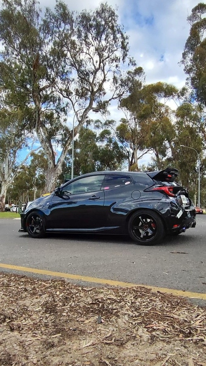 Toyota Yaris XP210 GR
