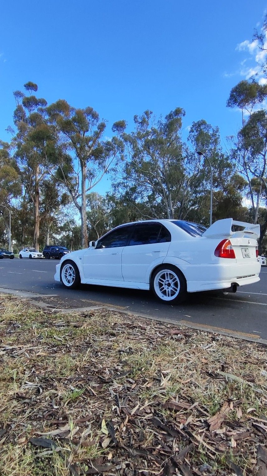 Mitsubishi Lancer Evolution VI GSR