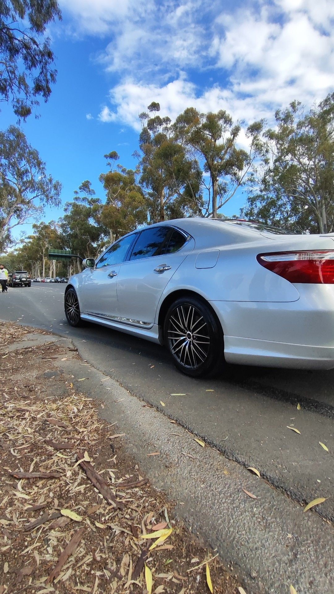 Lexus LS XF40 F-Sport · XG718V
