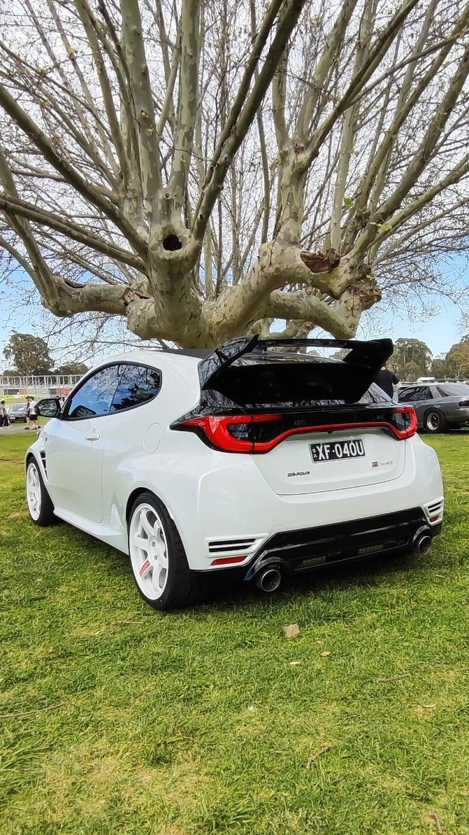 Toyota Yaris XP210 GR · XF040U