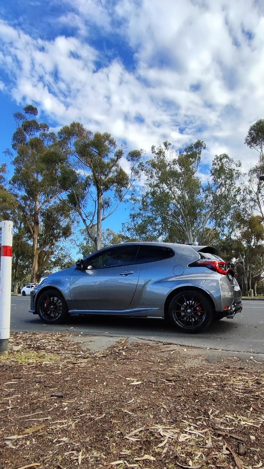 Toyota Yaris XP210 GR