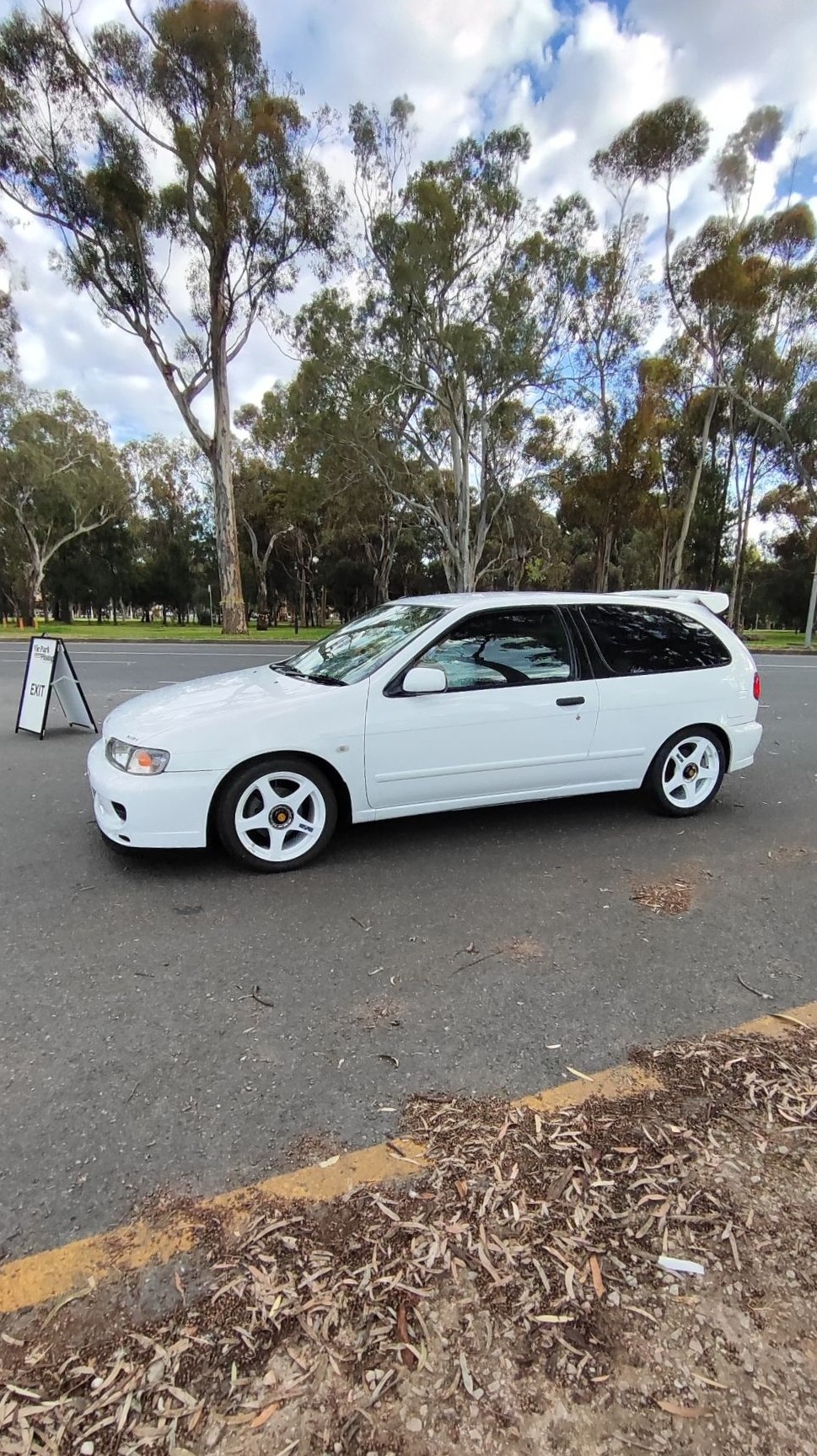 Nissan Pulsar N15 Serie