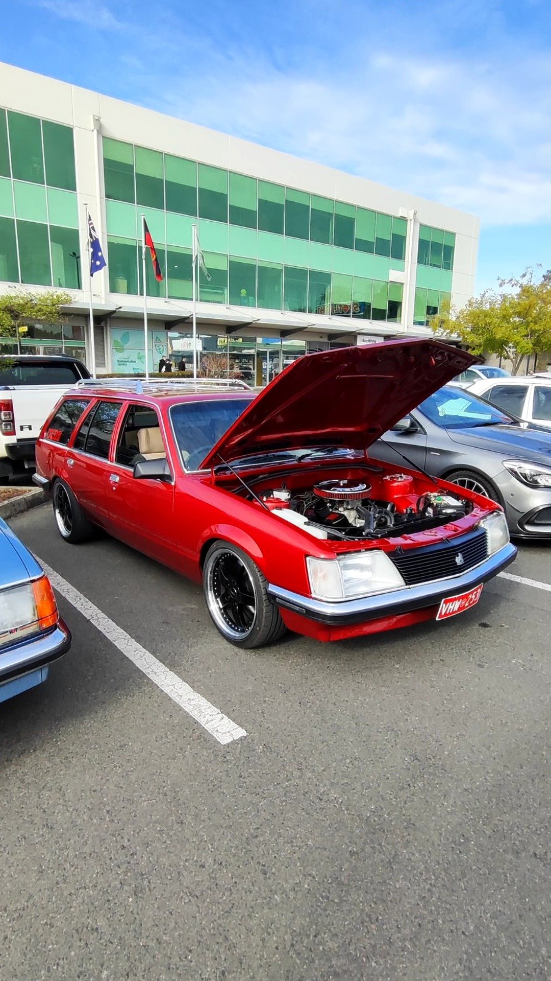 https://drivesome.com/virtual-car-shows/cars-coffee-mount-barker-lgw0u