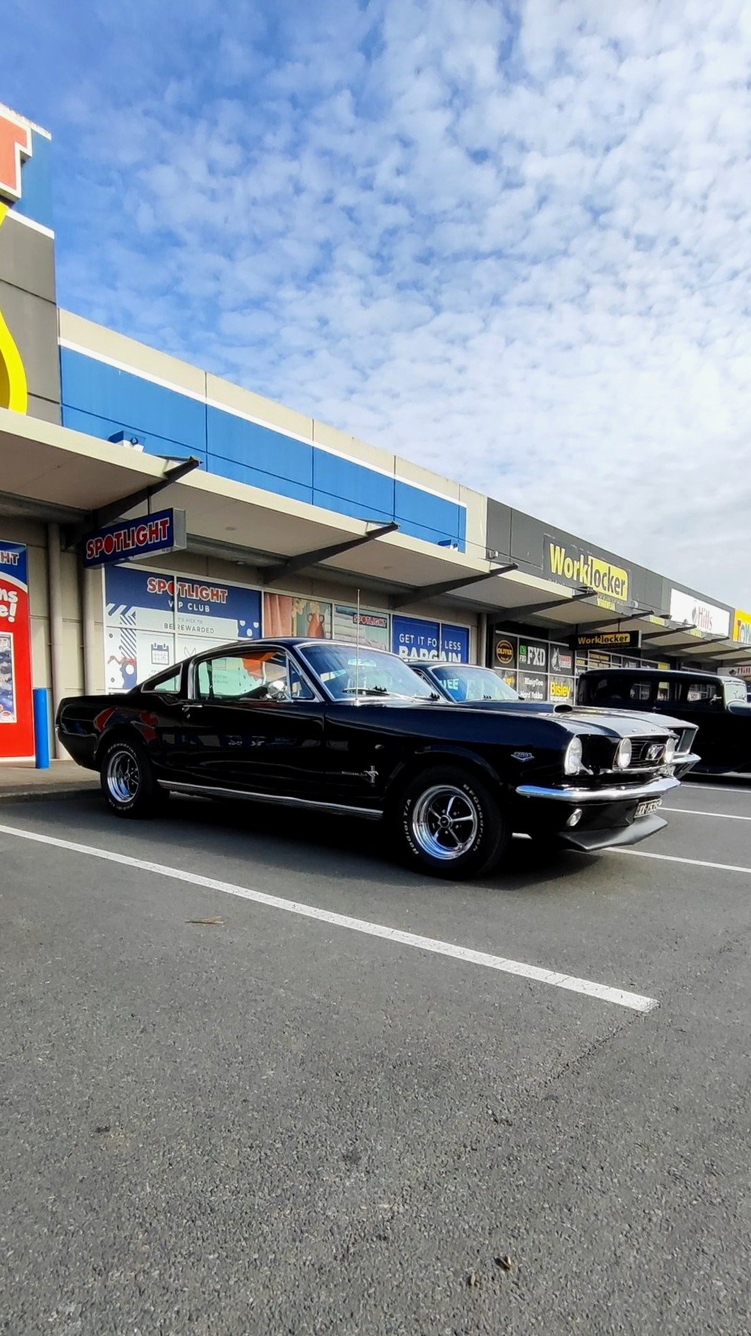 https://drivesome.com/virtual-car-shows/cars-coffee-mount-barker-2026-09-27
