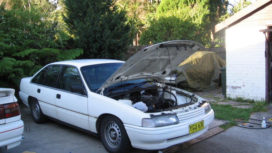 This is what it looked like when I got it. Just before i went to look at it the wife cleaned it. BUT she cleaned it with