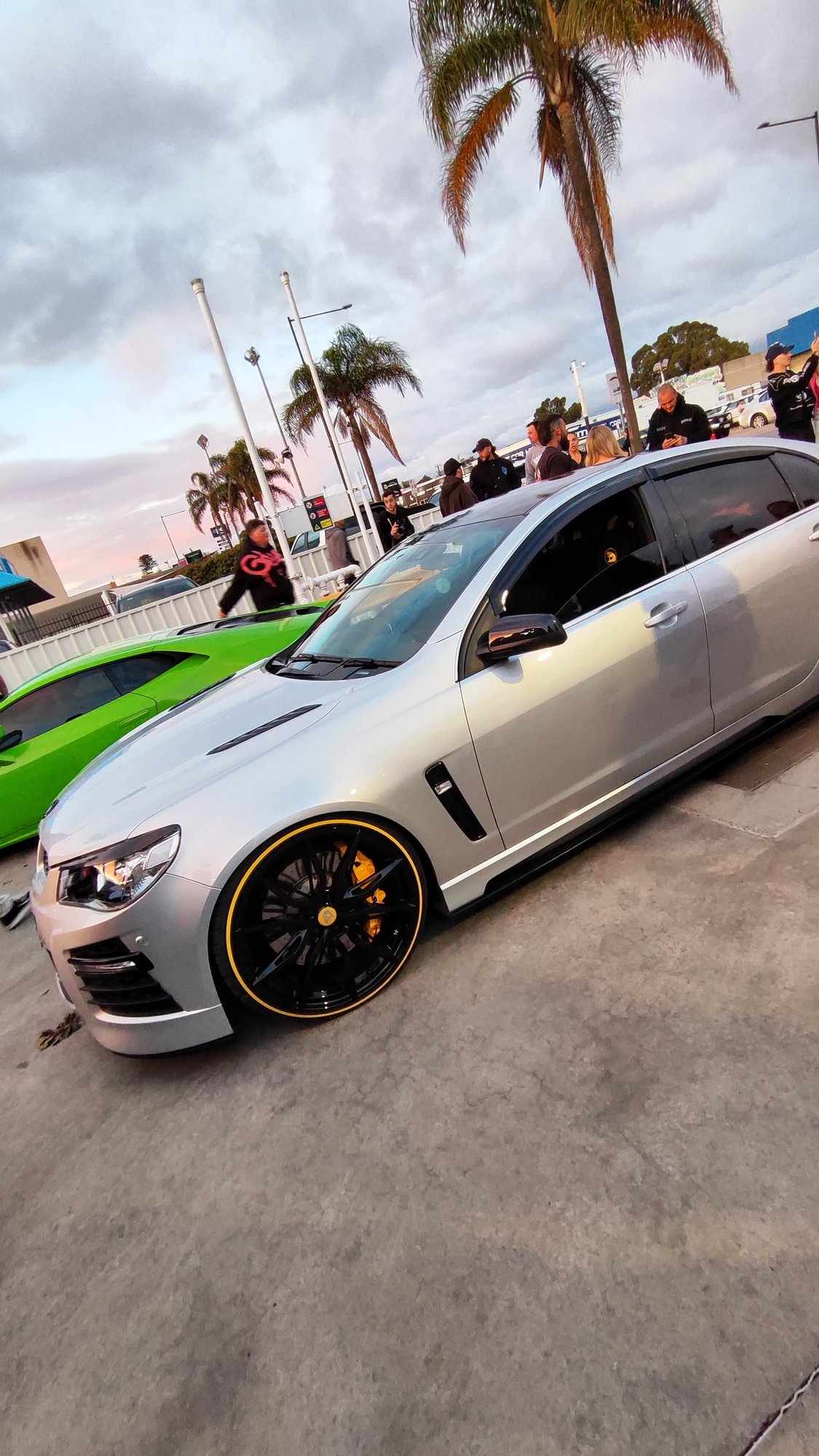 https://drivesome.com/virtual-car-shows/lmct-petrol-station-grand-opening-2026-10-02