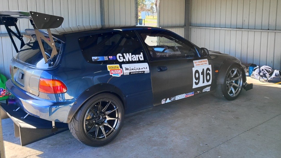 Wild time attack Civic at @Mallala Motorsport Park#pages/mallala-motorsport-park‌