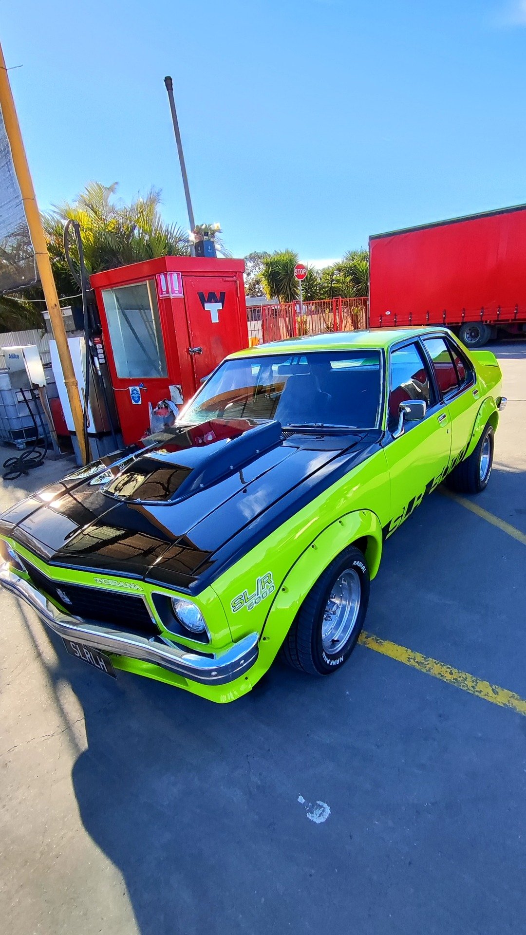 @breakfast-with-the-devils That real Australian muscle 💪. #aussie #musclecars #australianmade