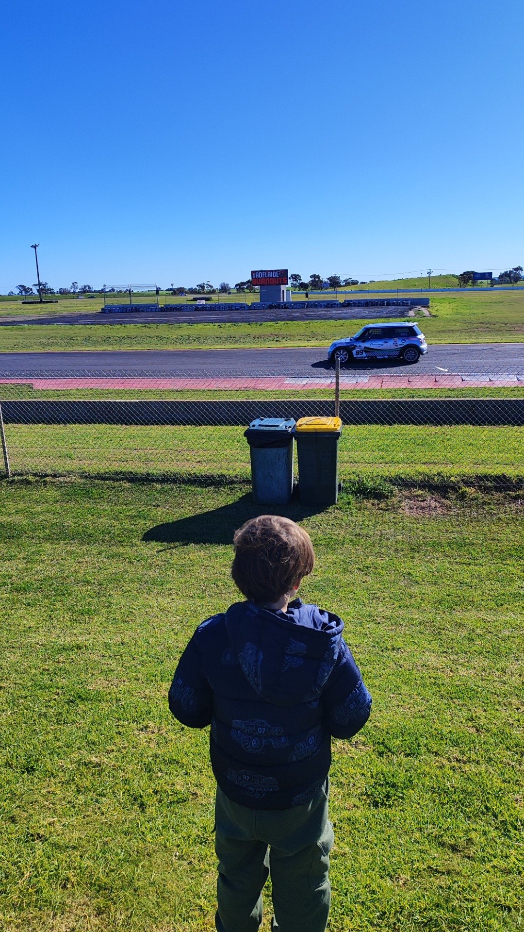 Me and @Aksel‌ checking out the Supersprints at @Mallala Motorsport Park#pages/mallala-motorsport-park‌