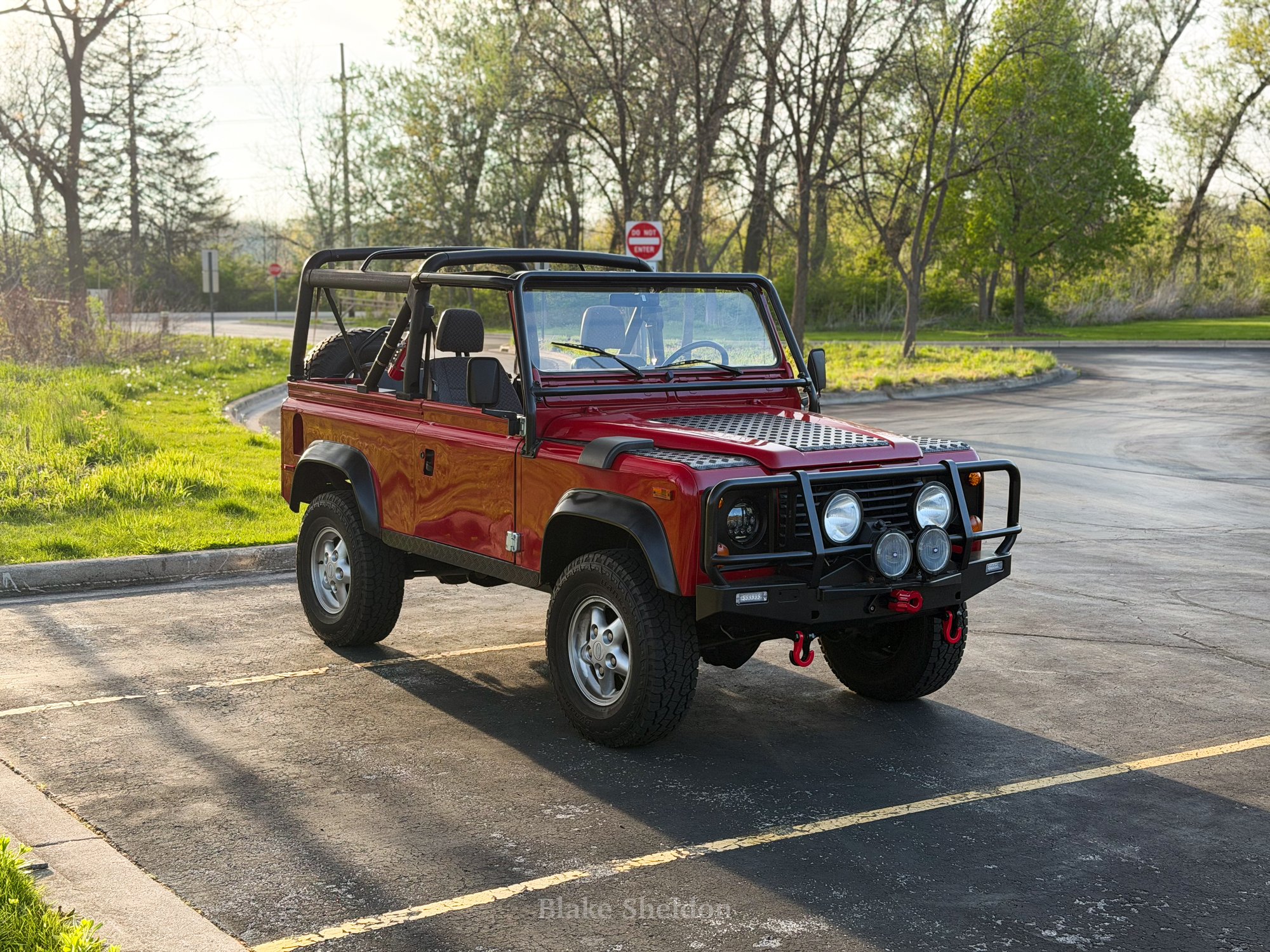 Brick
#2600/5000 North American Spec Defender 90’s
11th owner
I road tripped this car from Oregon to Chicago
🔧 Buil