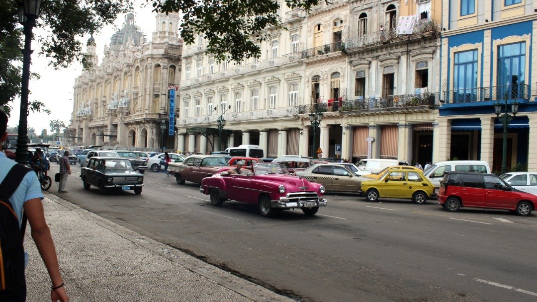Some car spotting in #Cuba 13 years ago Drivesome was still called Findgrip then.