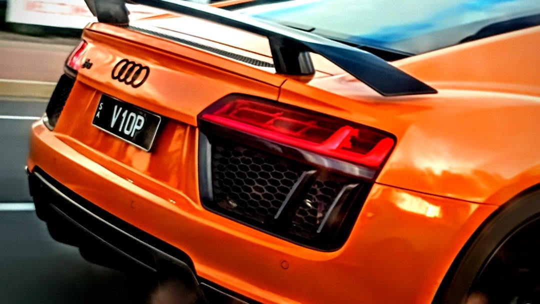 V10p
