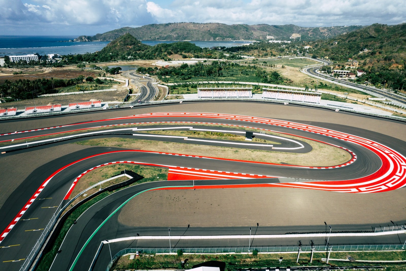 @Pertamina Mandalika International Street Circuit#pages/pertamina-mandalika-international-street-circuit on Lombok, rig