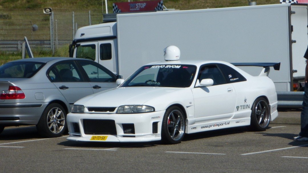 Great looking car, I think it was a GTR.