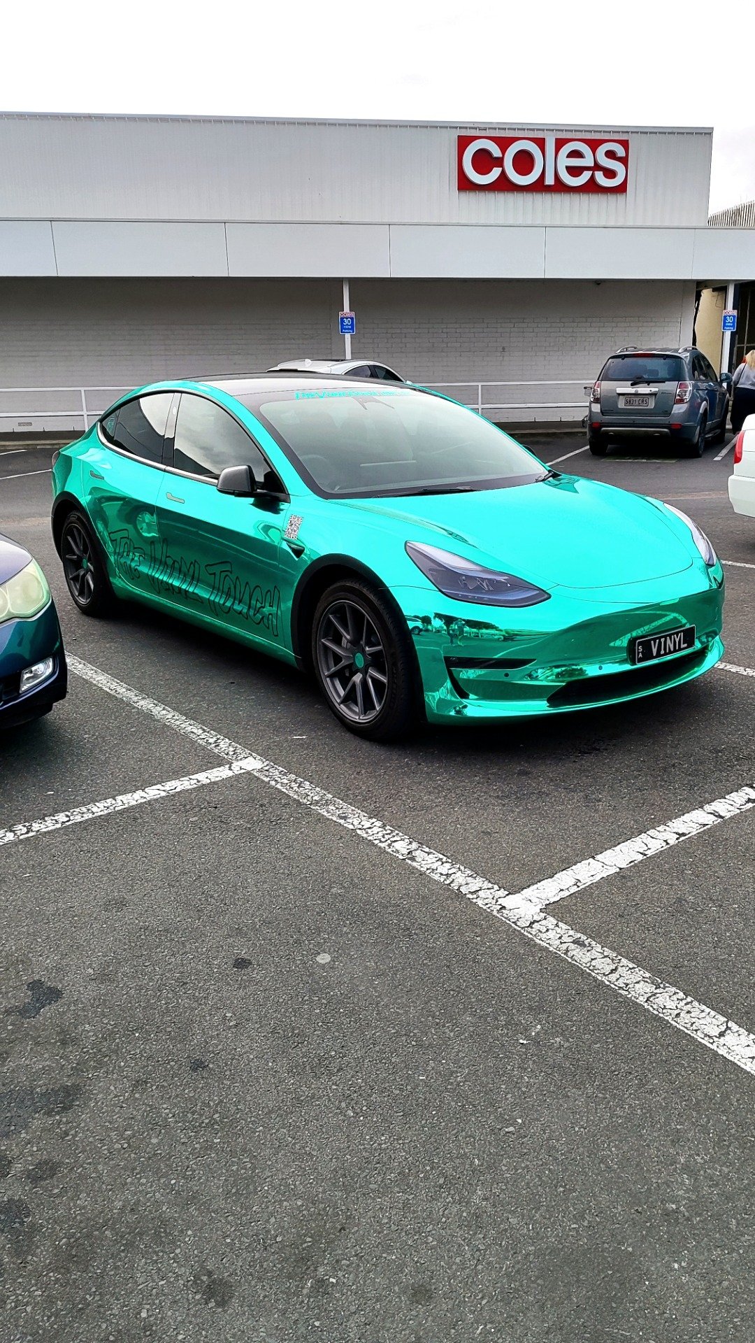 This thing grabs your eye. #wrap #chromewrap #evs