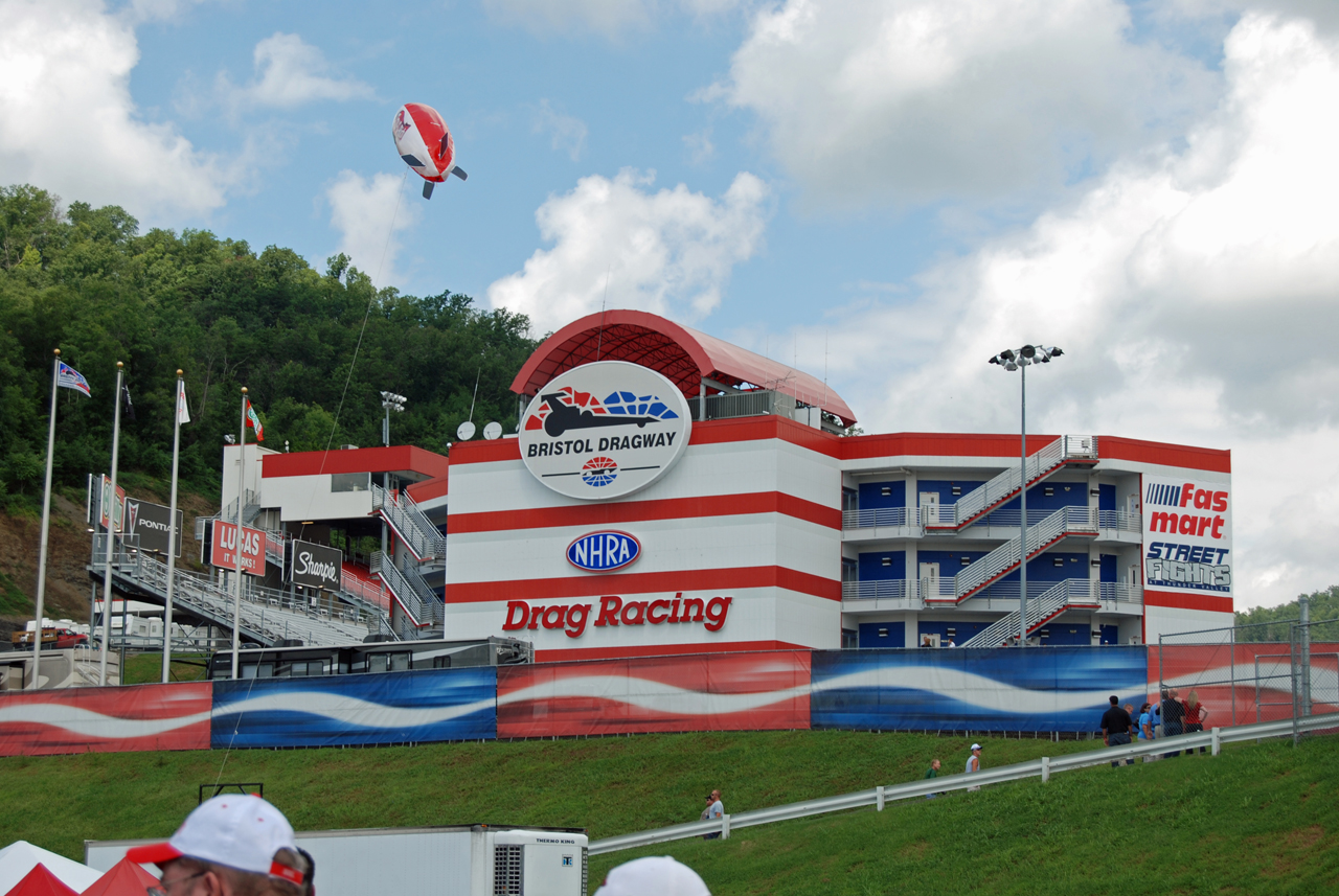 Bristol Dragway circuit layout