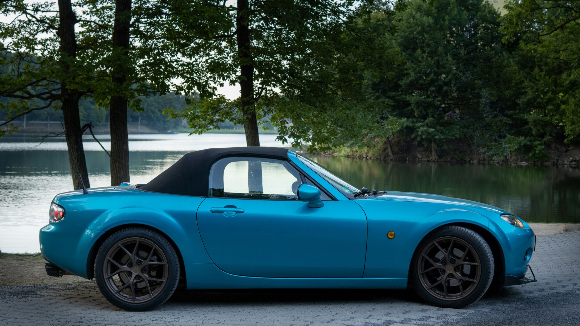 Mazda MX5 or a Miata depending on where you live.